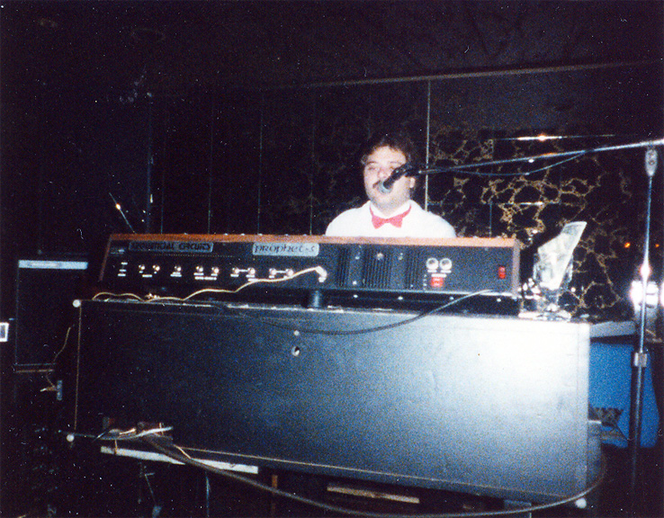 Steve 1985 @ The Landmark Inn